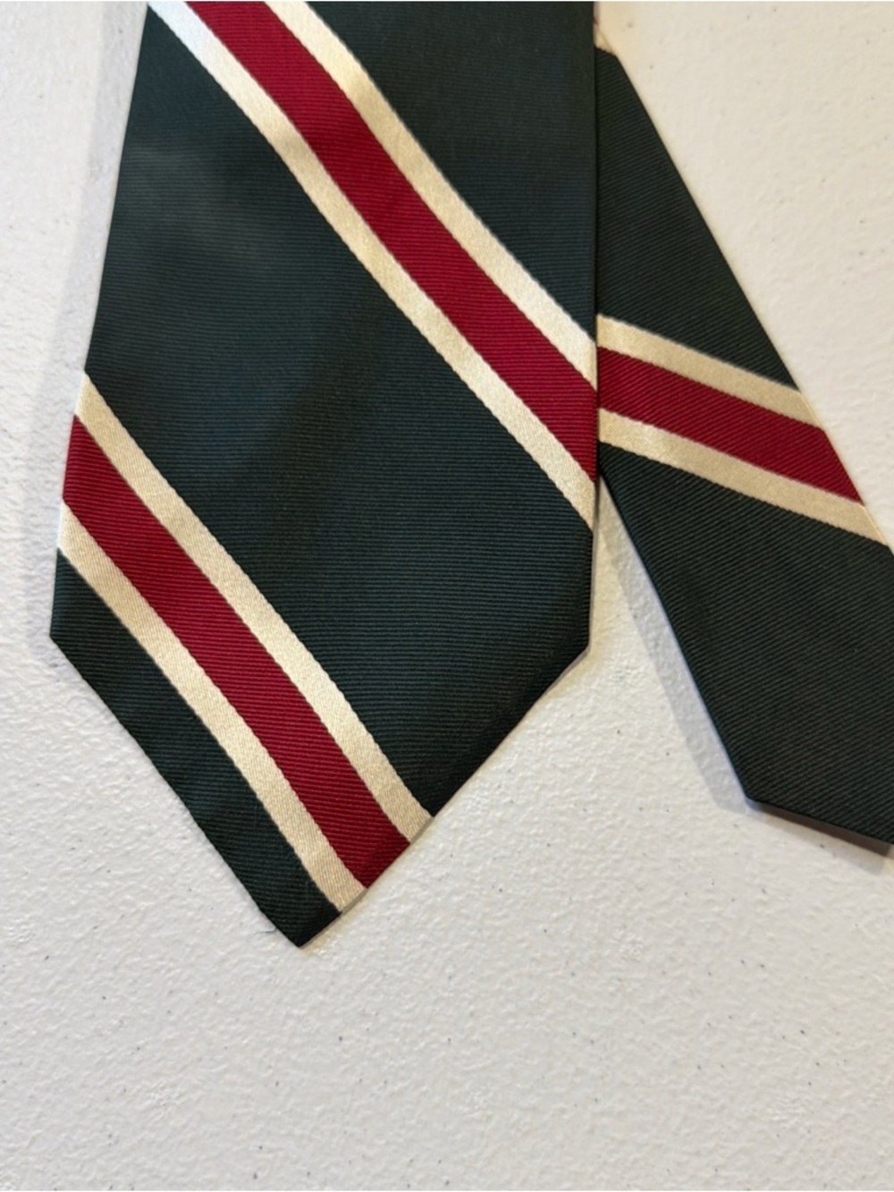 The Denver Vintage Tie Green W/ Red & White Stripes 100% Silk Necktie 56”x4”